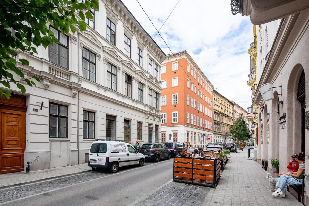 Charming Cozy Downtown Heaven For 2 Budapest