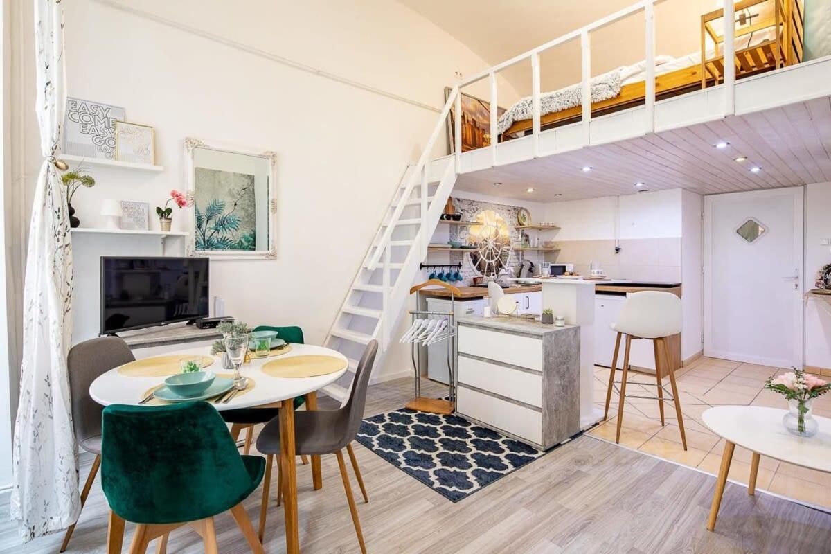 Charming Cozy Downtown Heaven For 2 Appartamento *