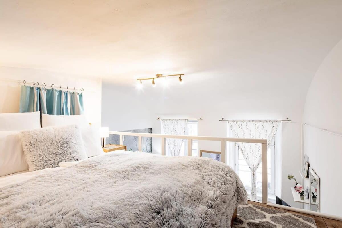 Charming Cozy Downtown Heaven For 2 Appartamento Budapest
