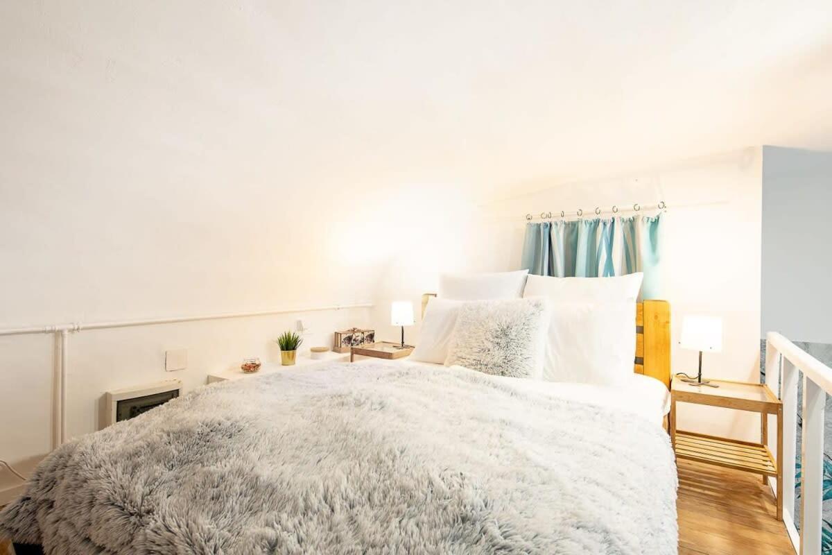 Charming Cozy Downtown Heaven For 2 * Budapest